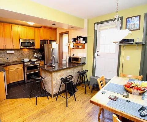 277 6th Street