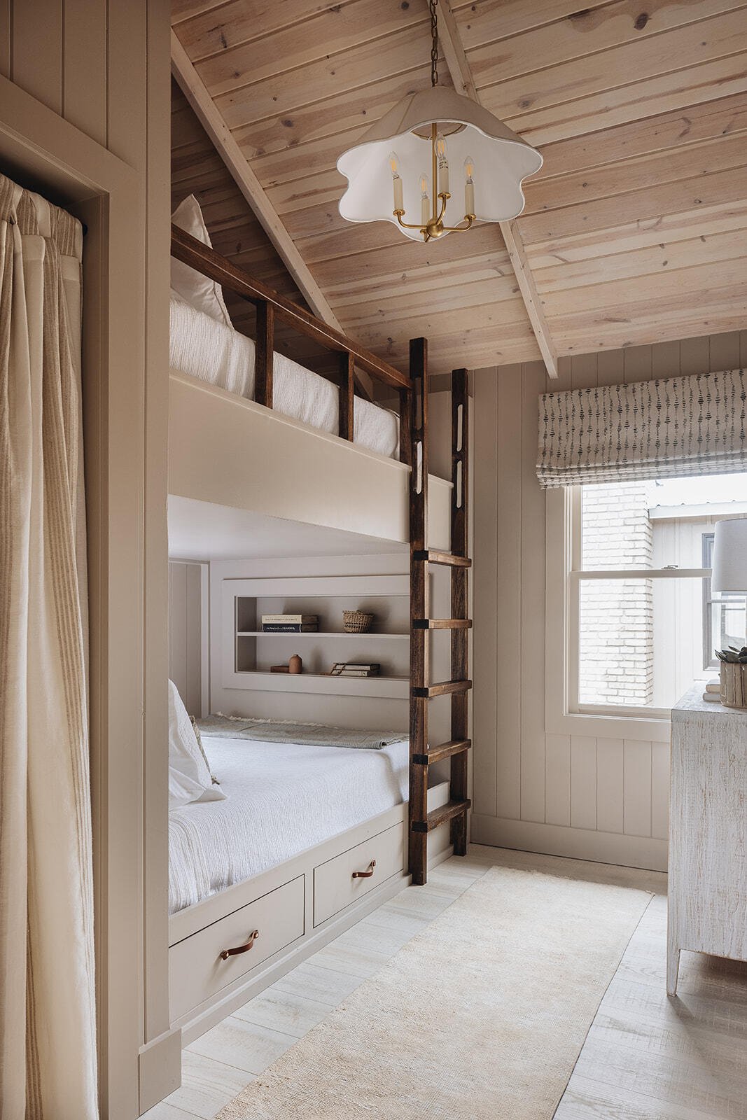 10222 Town Line Road A,B,C,D