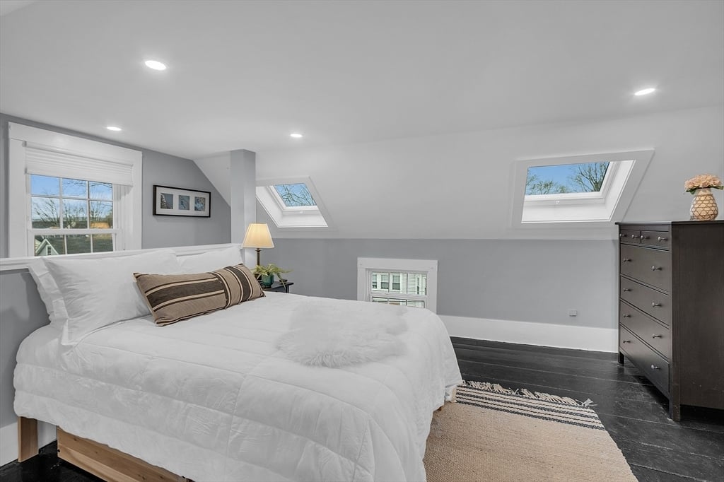 36 Pleasant St