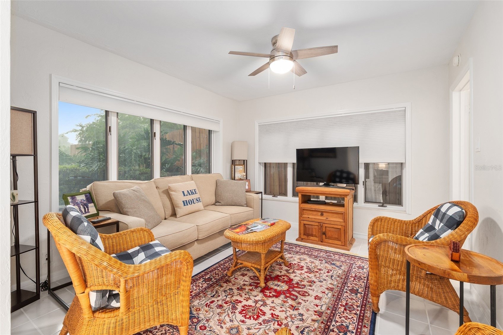 10745 SE Sunset Harbor Rd