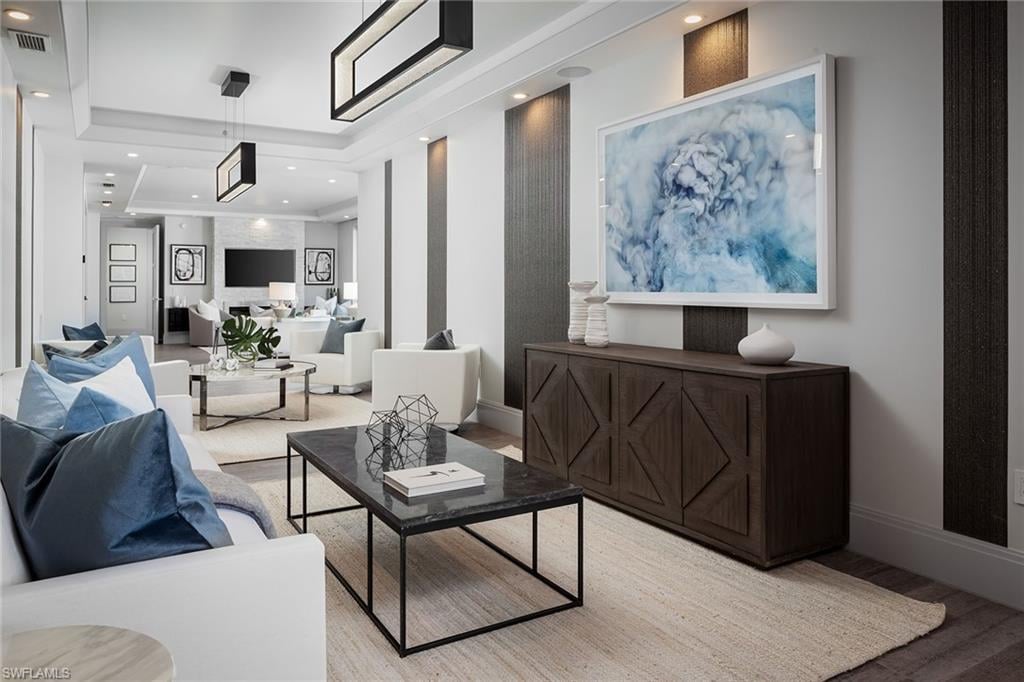 1030 3rd Ave S Unit 516