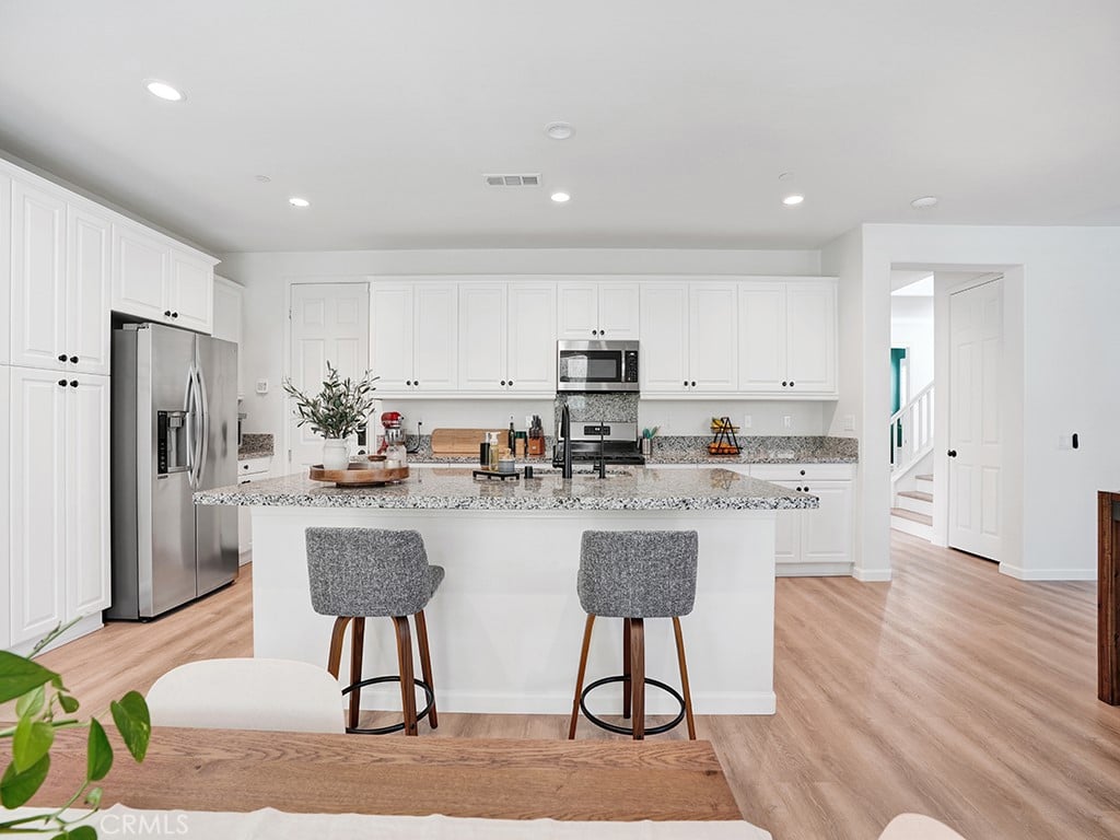 8967 Sunshine Valley Way