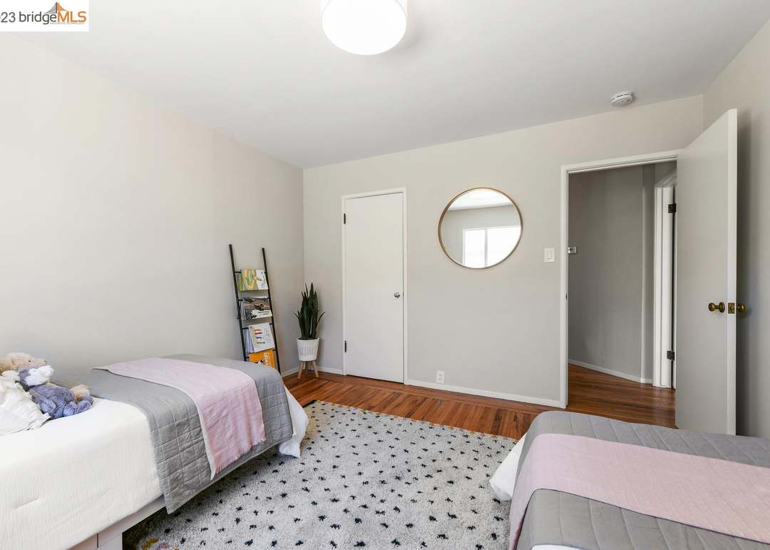 2309 Edna St