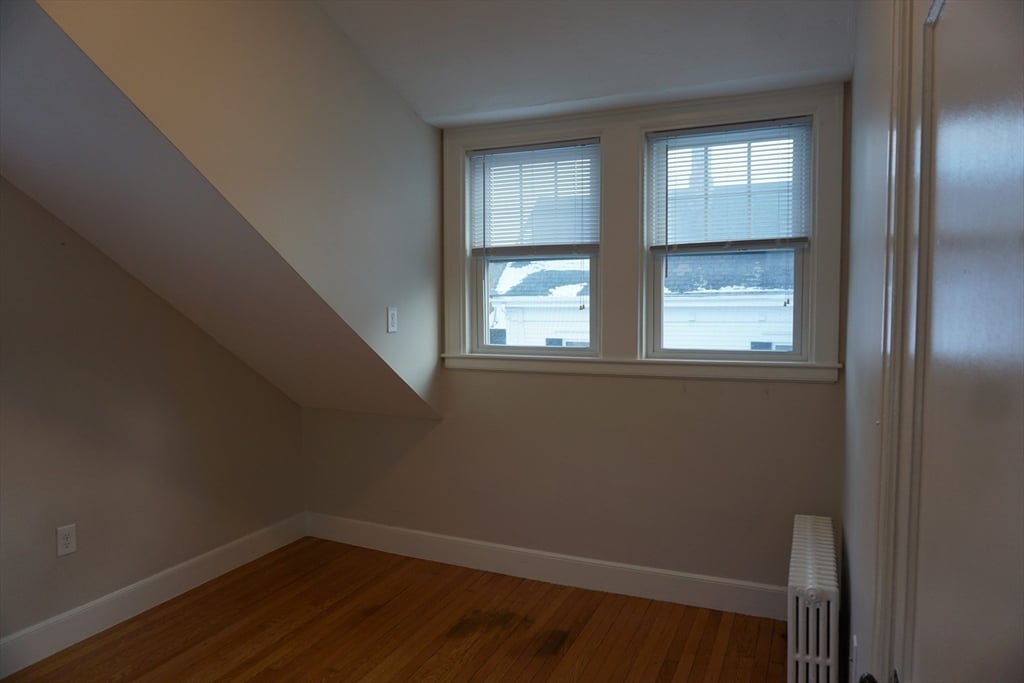 2 Littleton Road