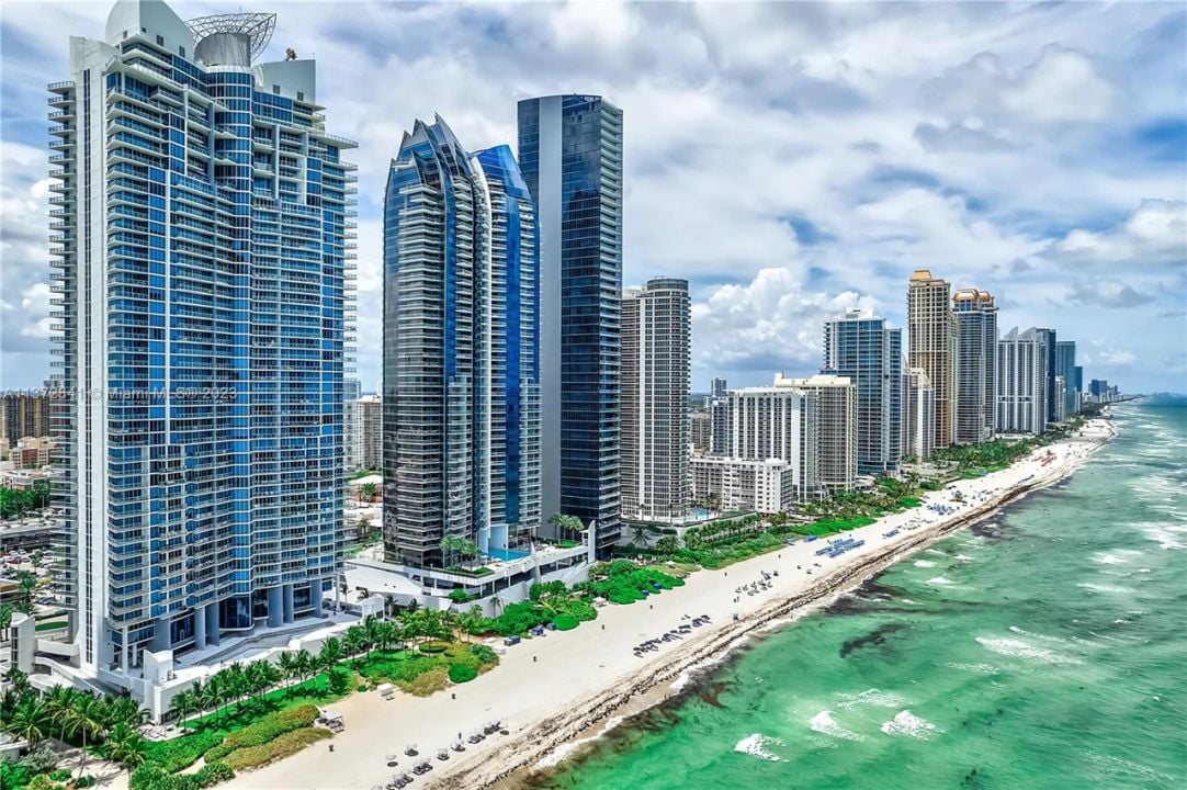 Jade Beach Sunny Isles: Premier Oceanfront Residences in South Florida