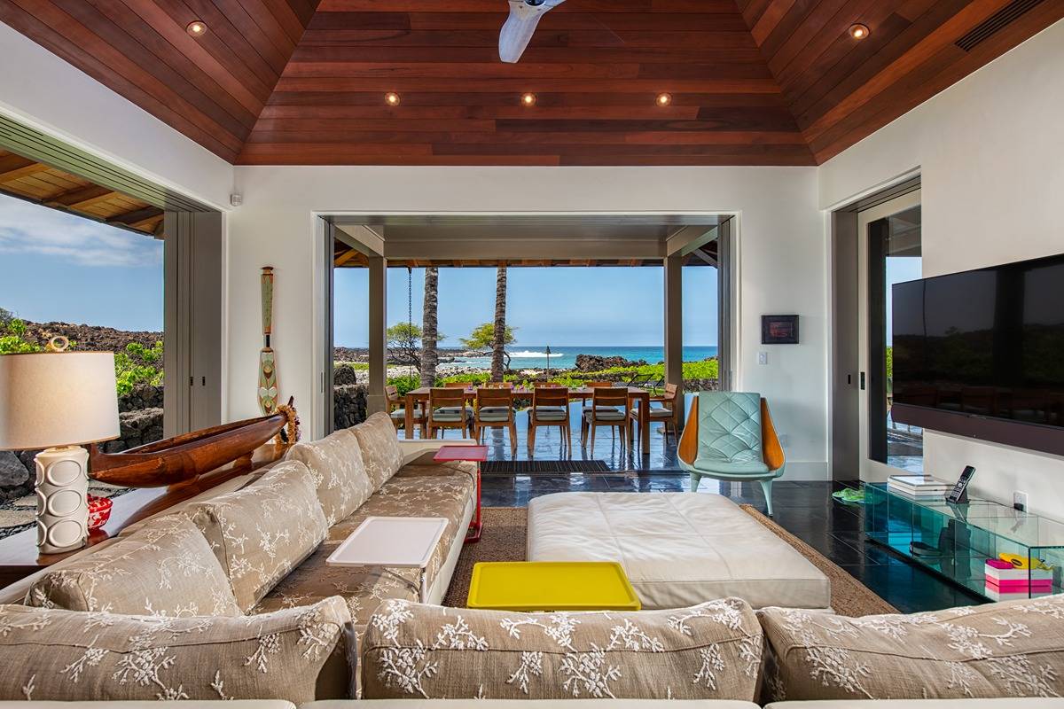KUKIO GOLF & BEACH CLUB -  LUXURY SHAY ZAK DESIGNED RESIDENCE - KAPAKA BAY VIEW $29,500,000 - 