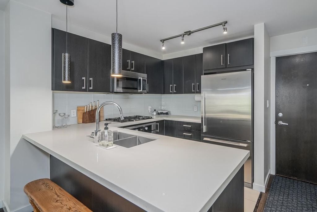 3133 Riverwalk Ave, #318