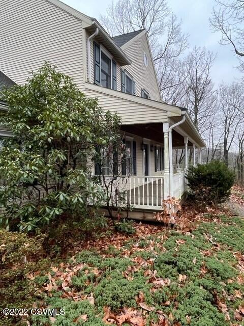 86 Oakwood Dr