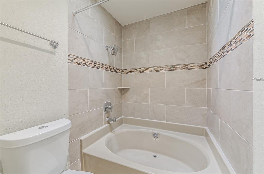 2425 Holly Hall Street Unit: 92F