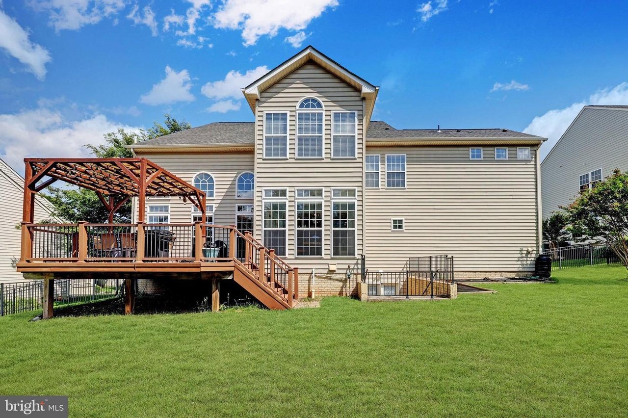 40491 Banshee Dr
