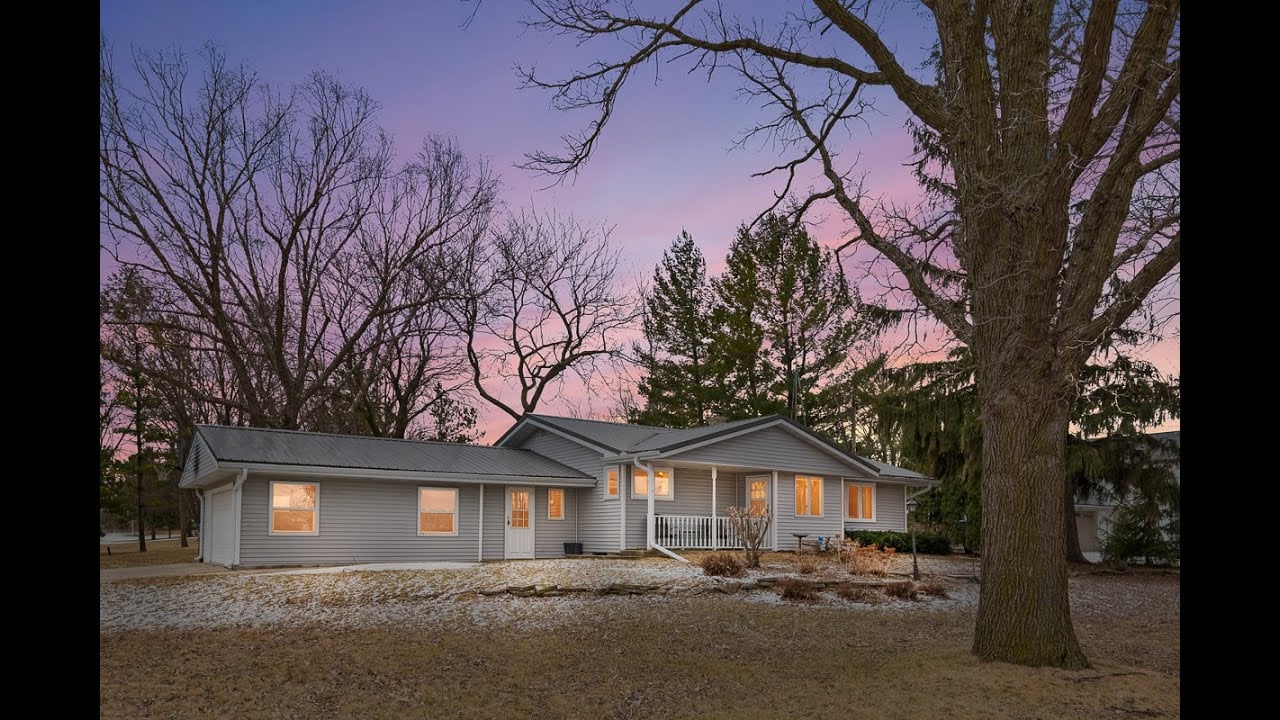 Beautiful Home Just Outside Waupun - N12071 Shamrock Road