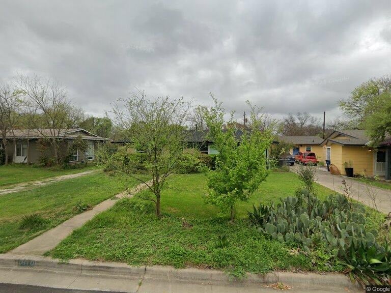 1610 Corona Dr