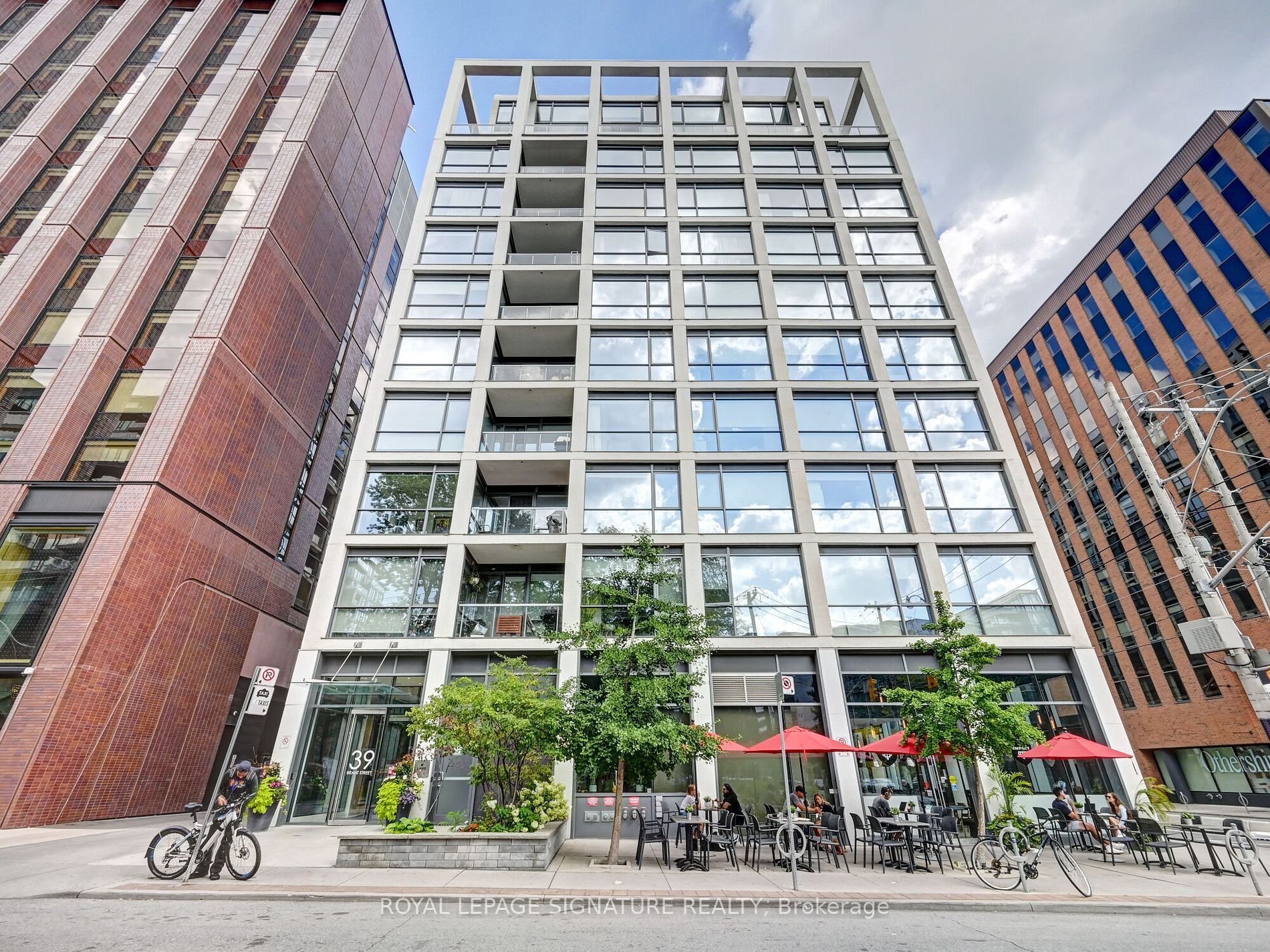 PRIME DOWNTOWN PENTHOUSE
