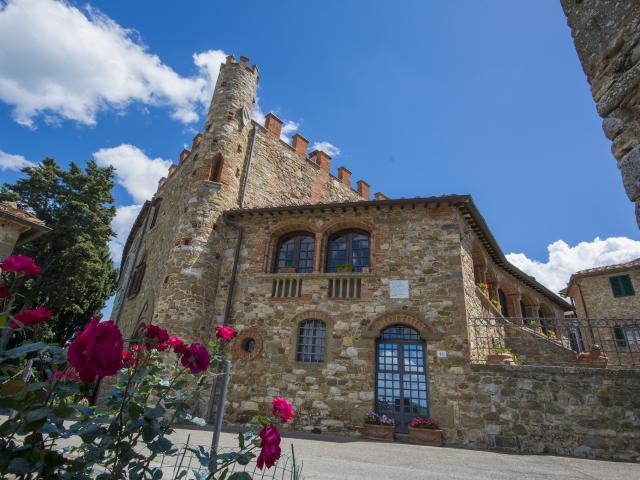 Stunning Luxury Castle Near Siena with Pool