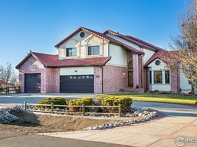 5842 Highland Hills Cir