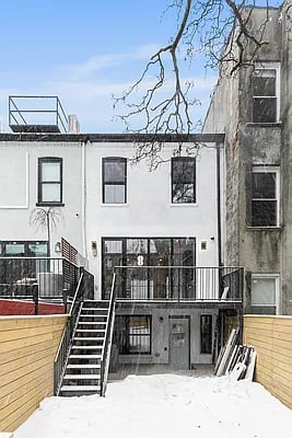 915 Jefferson Avenue