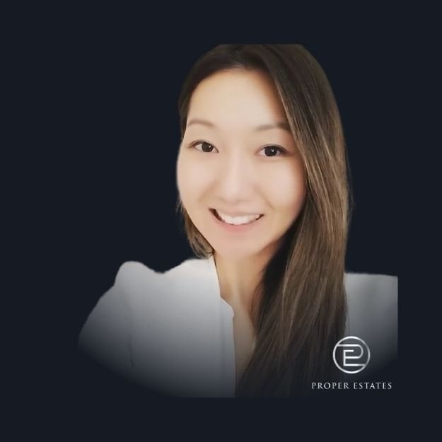 Ellie M. Kim
