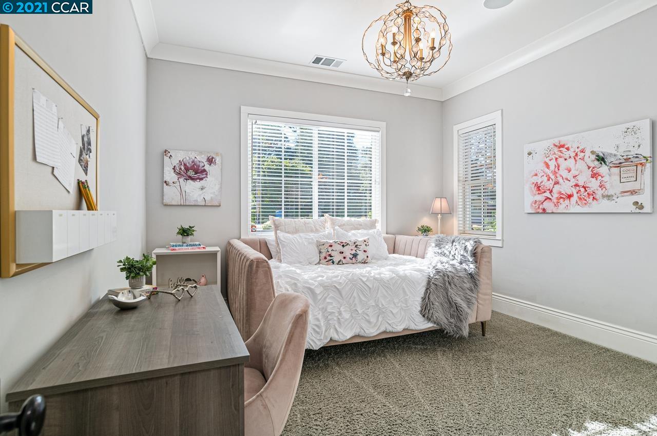 110 Camille Ct