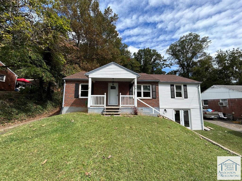 26 Halifax Dr