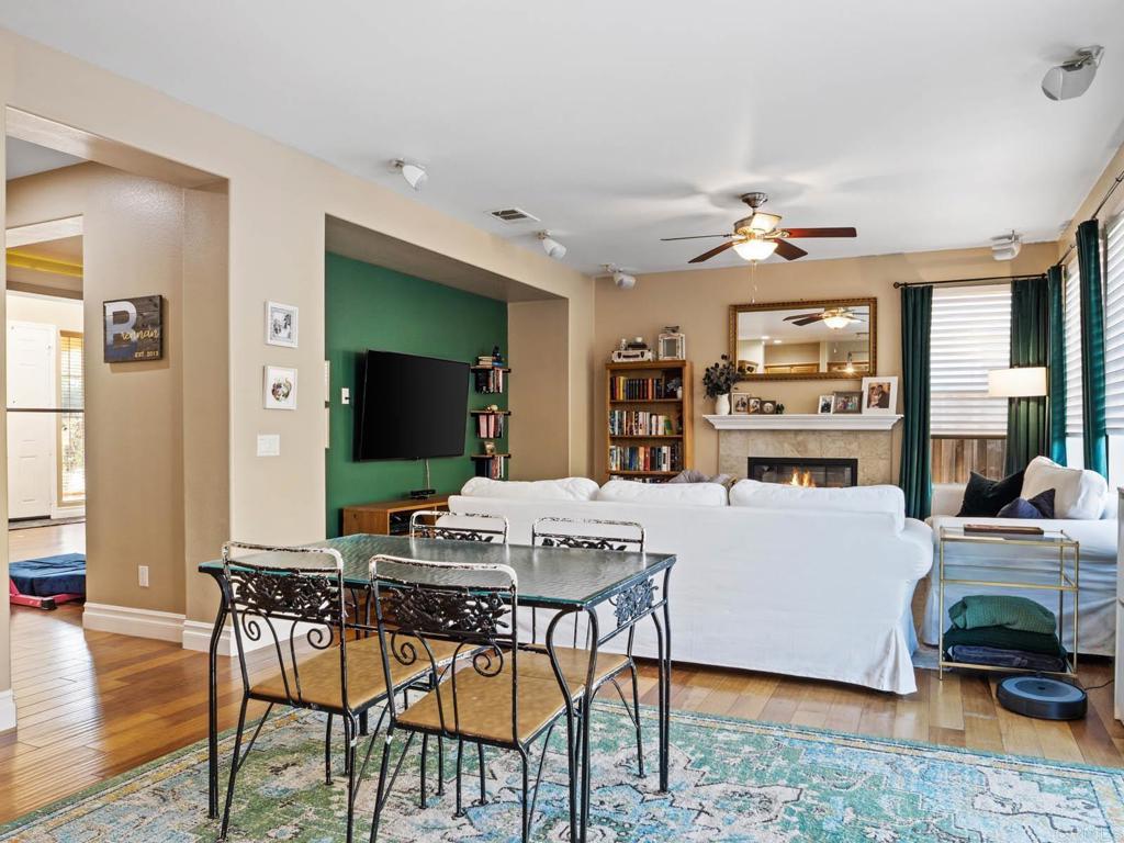 1176 Parkview Dr