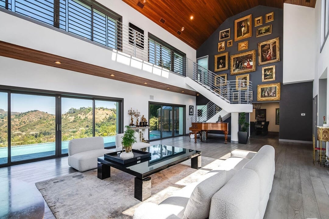 Opulent Luxe