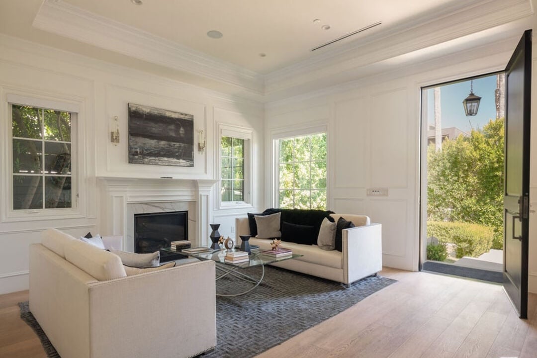 Highcliff Vista, N Stanley Ave, 90036