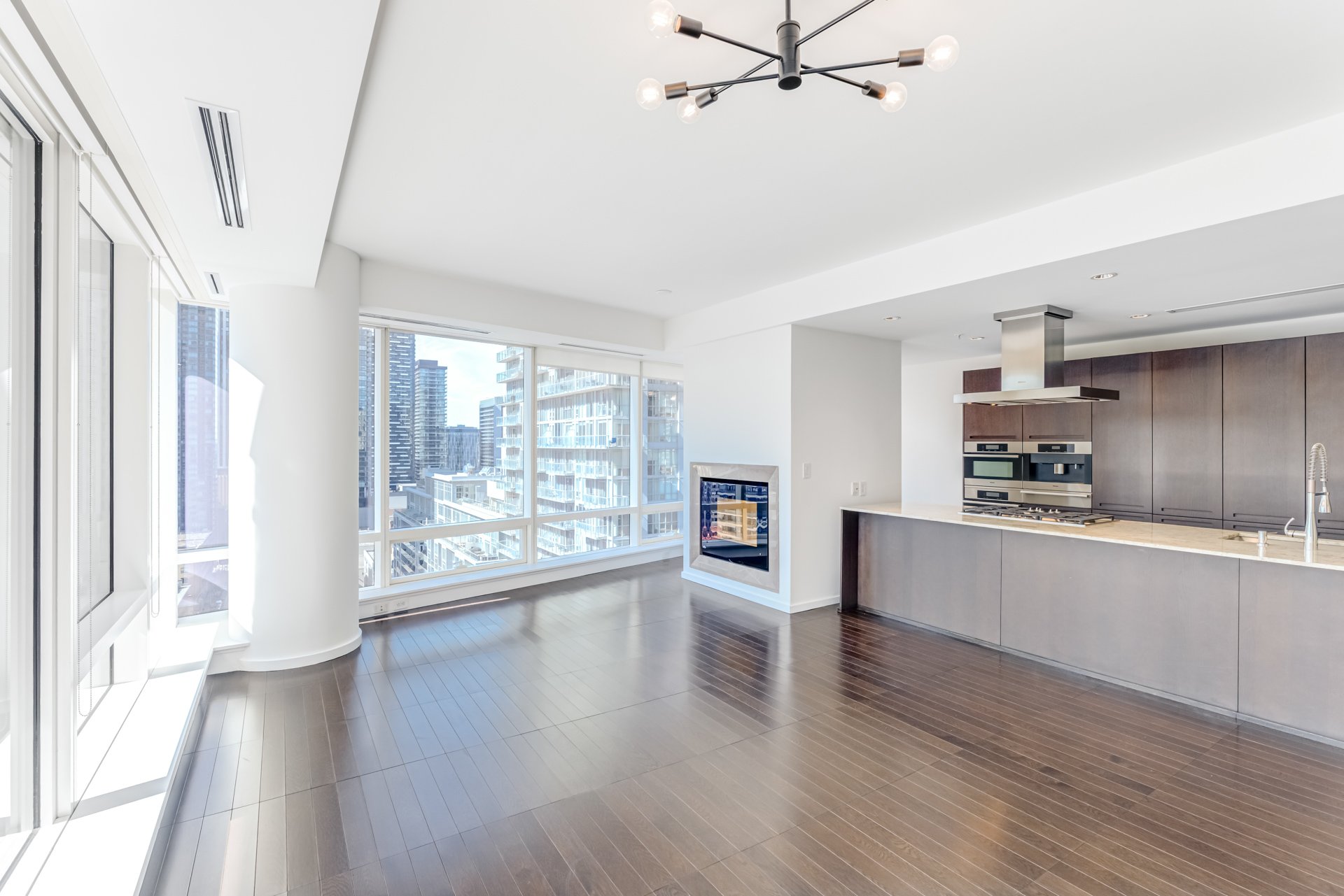 Suite 2001- 180 University Avenue