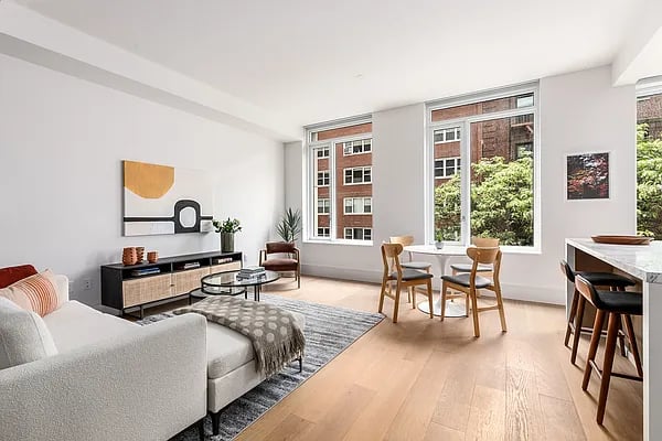 1 Clinton Street