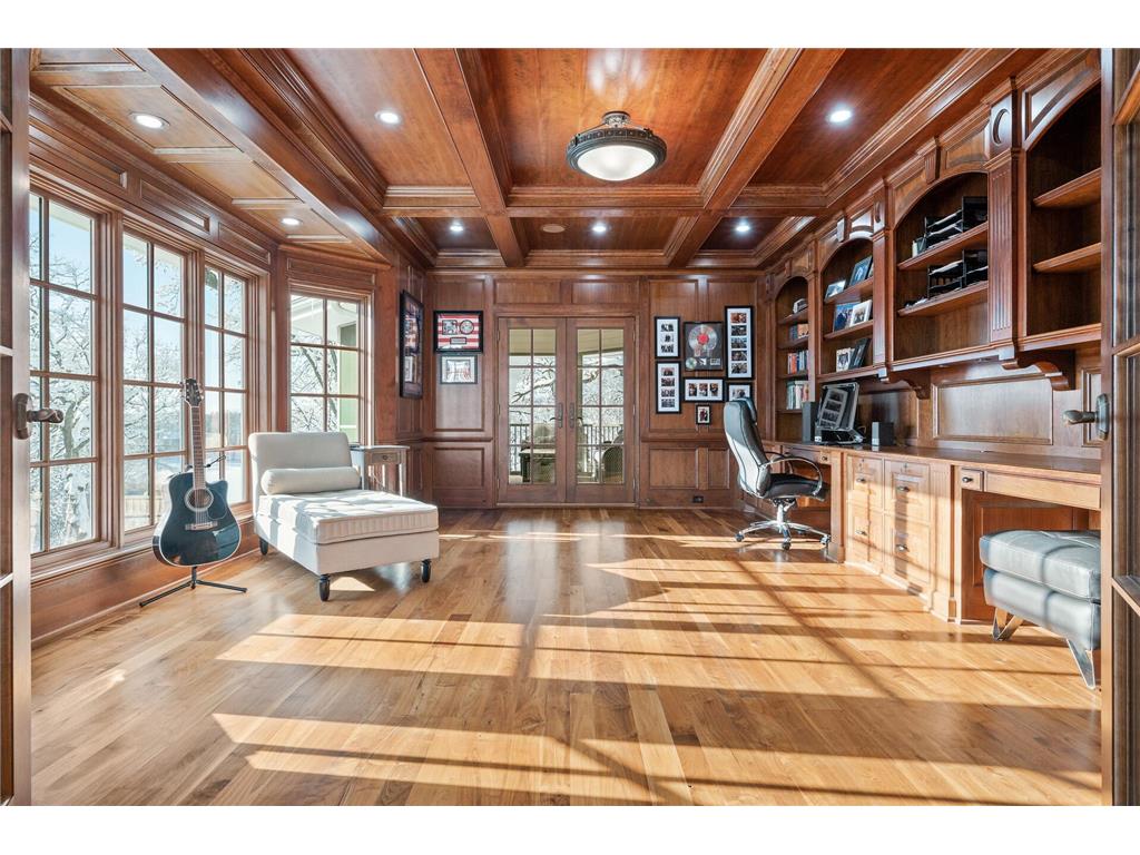 1820 Crosby Road, Wayzata