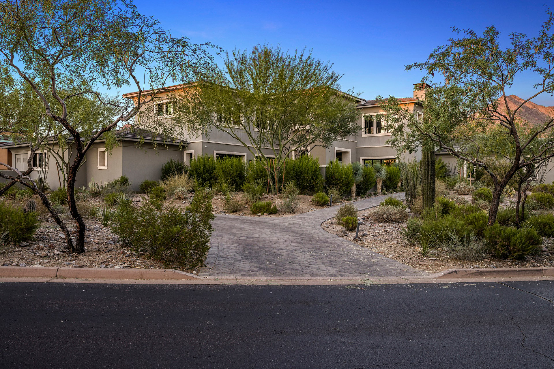 10110 E Siesta Lane