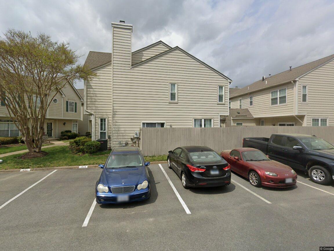 4810 Haymarket Dr