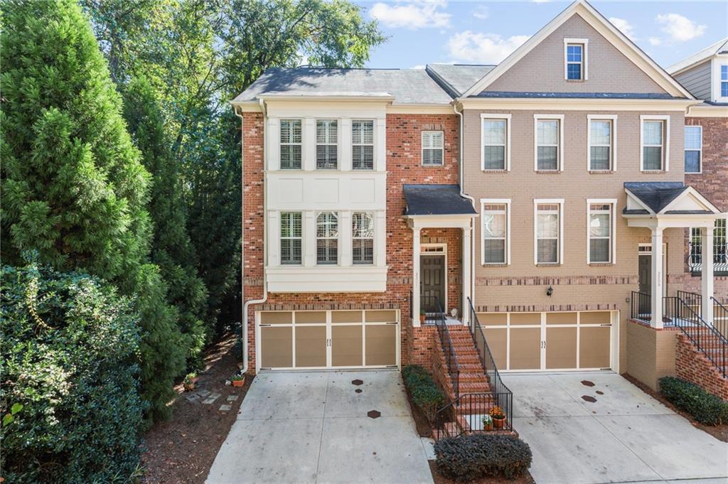 3301 Ferncliff Ct