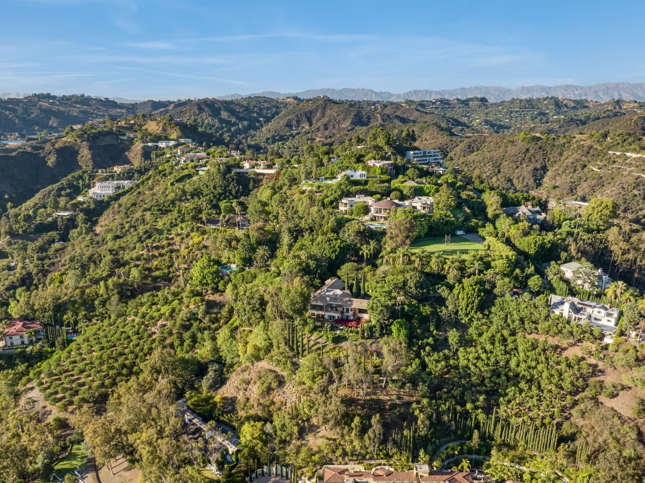 Kuwaiti Billionaire to Sell 15.9-Acre Bel-Air Property Valued at $105 Million at Auction