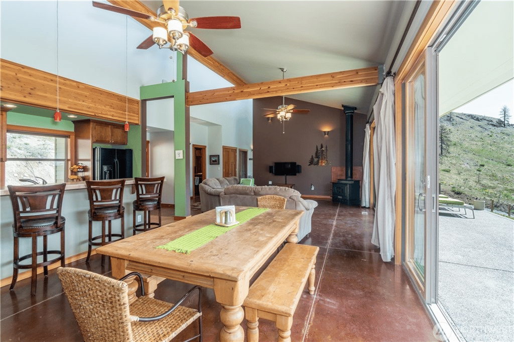 506 Antoine Creek Rd