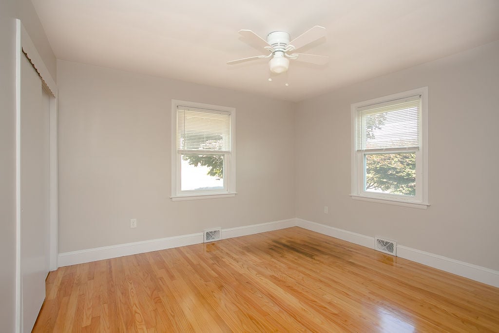 2 Sherri Lane, Middletown RI, 02842