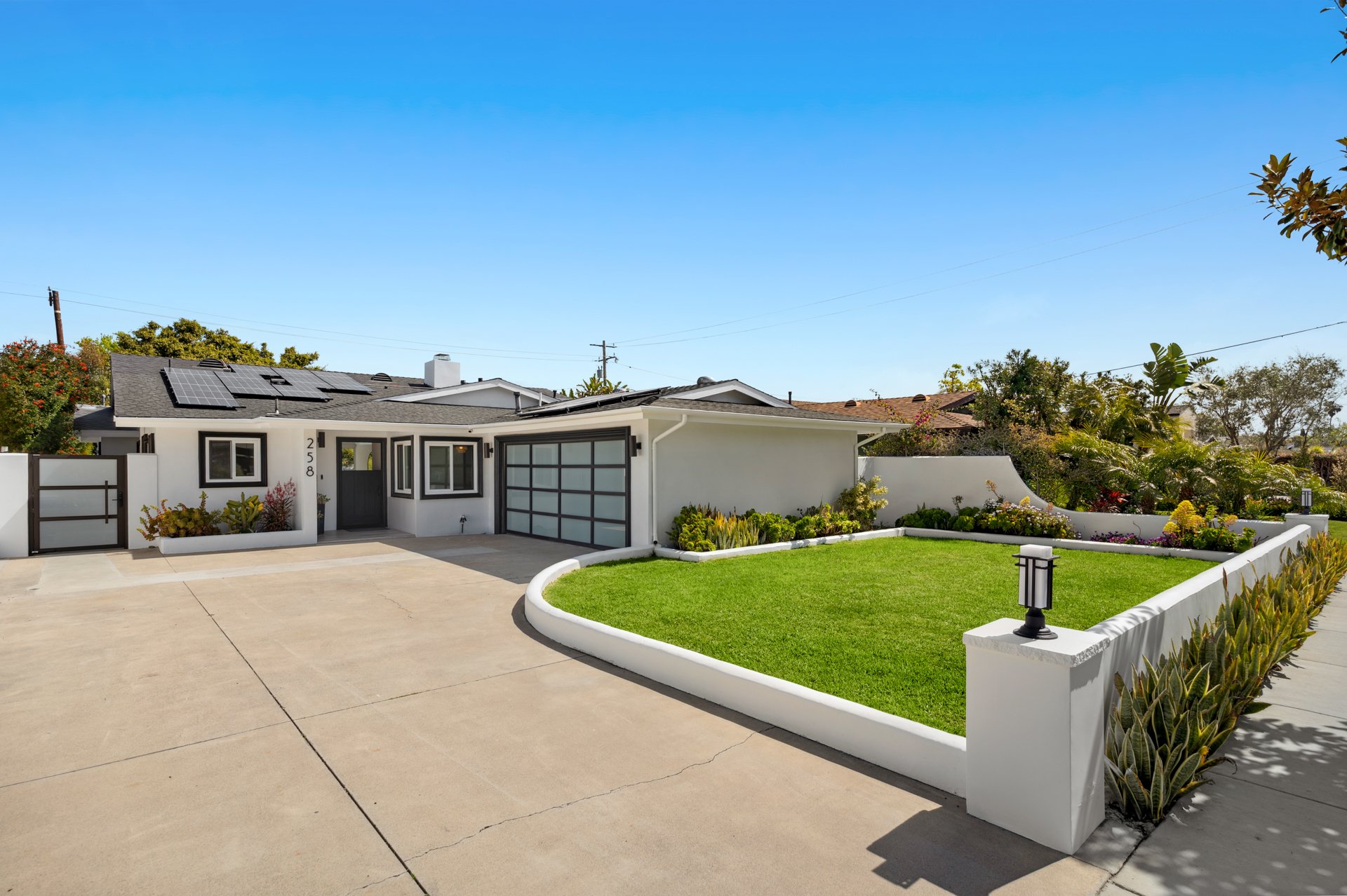 Eastside Expanded Pool Home 