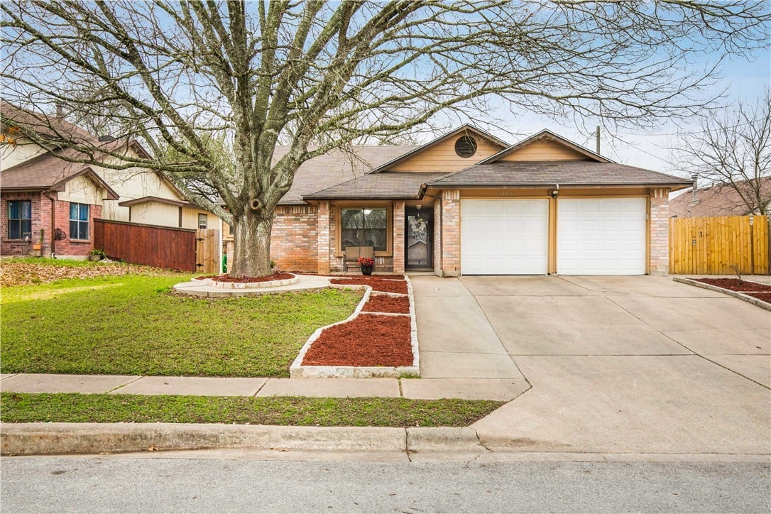 1205 Ivybridge Dr