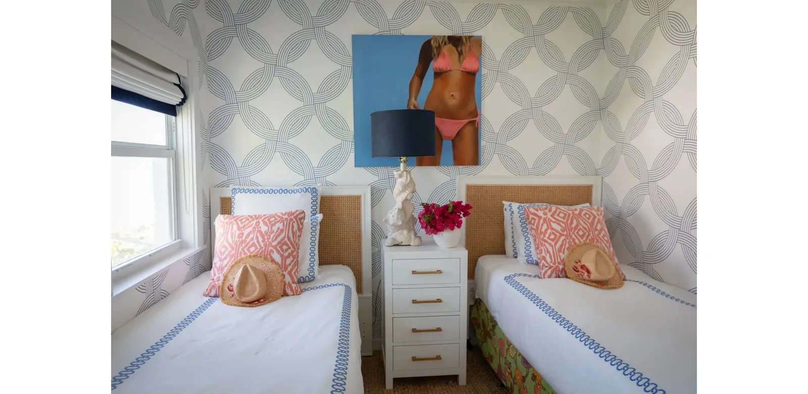 Beautiful Harbour Island Beachfront Villa