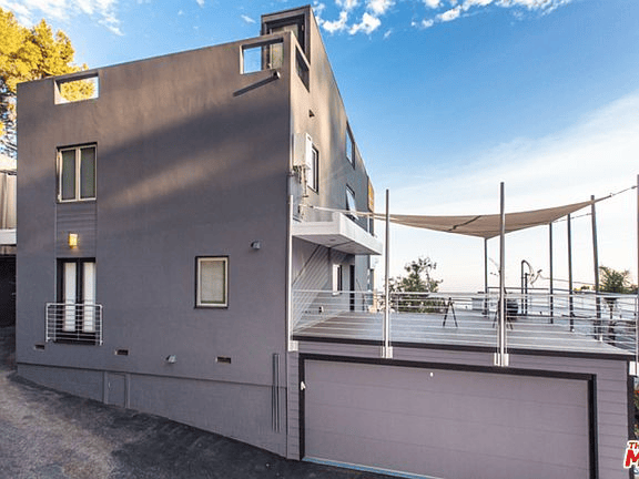 2158 Sunset Plaza Dr