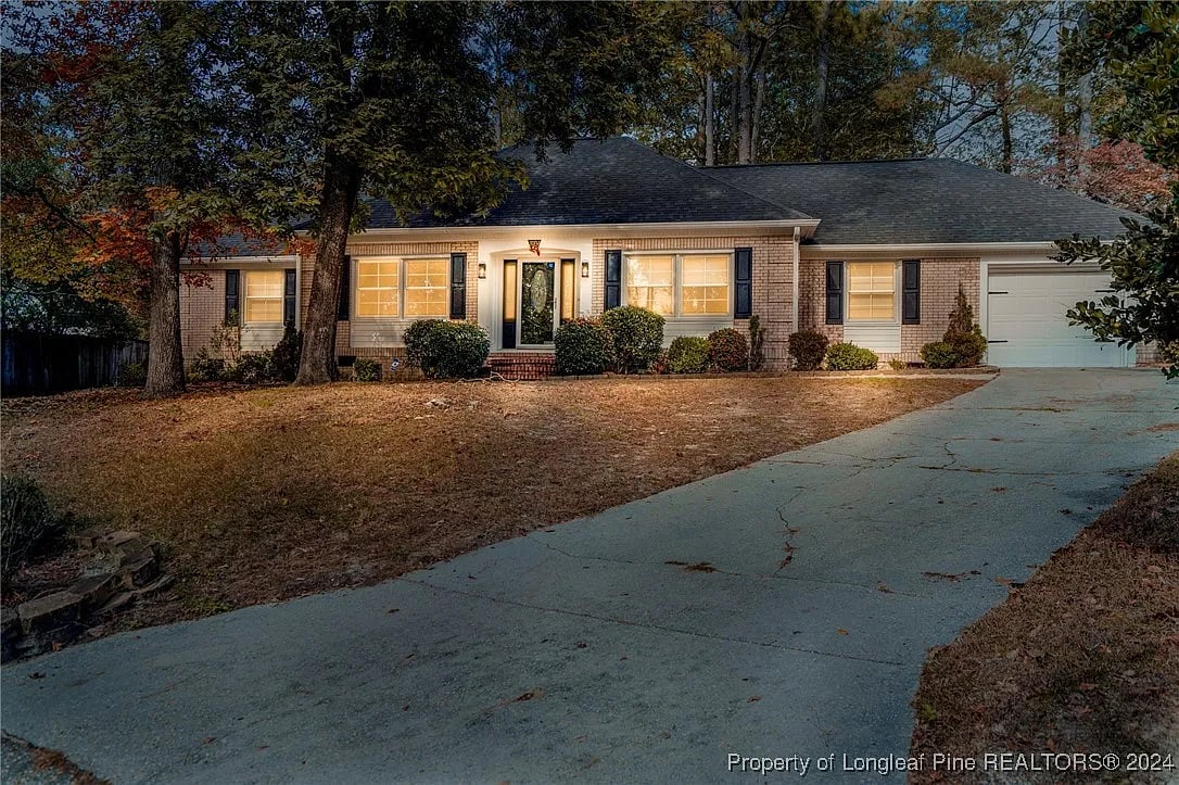7002 Redding Ct, Fayetteville NC 28314
