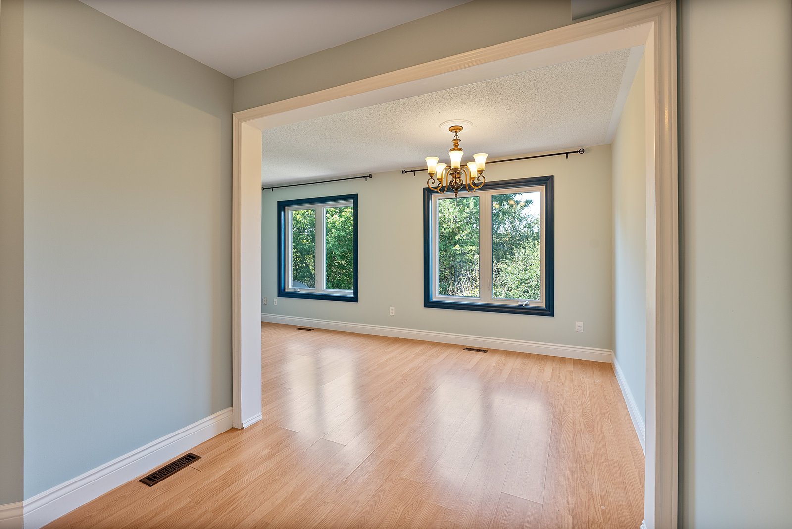 24 Hawtin Lane
