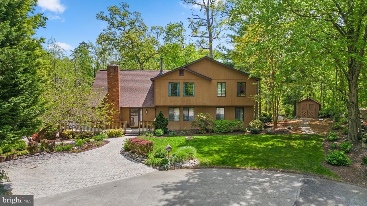 865 Buckingham Cove Rd