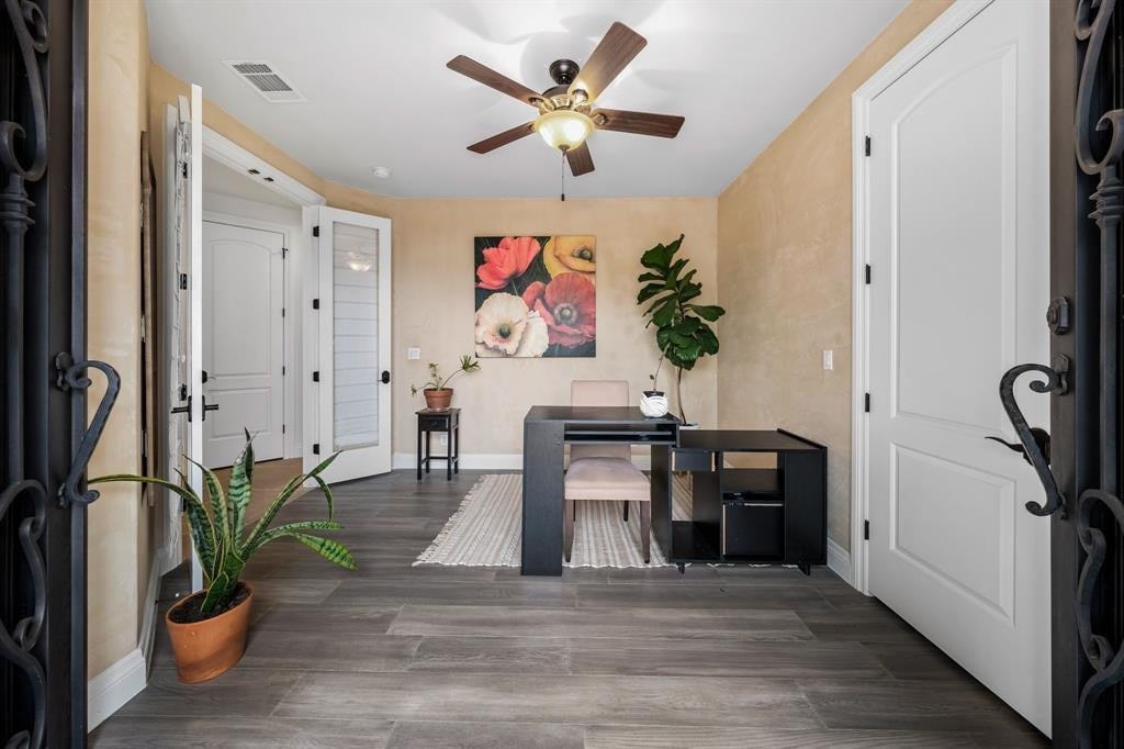 Sold in Lake Pointe
