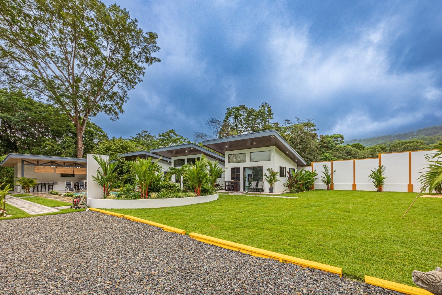Incredible turnkey investment opportunity, 3 Rental villas, and a 2 Bedroom Home with a large pool.