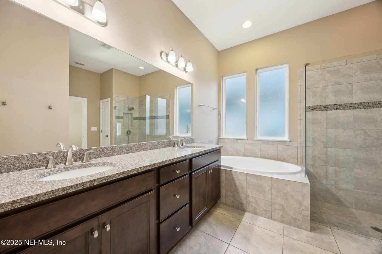 1479 Shadow Creek Dr