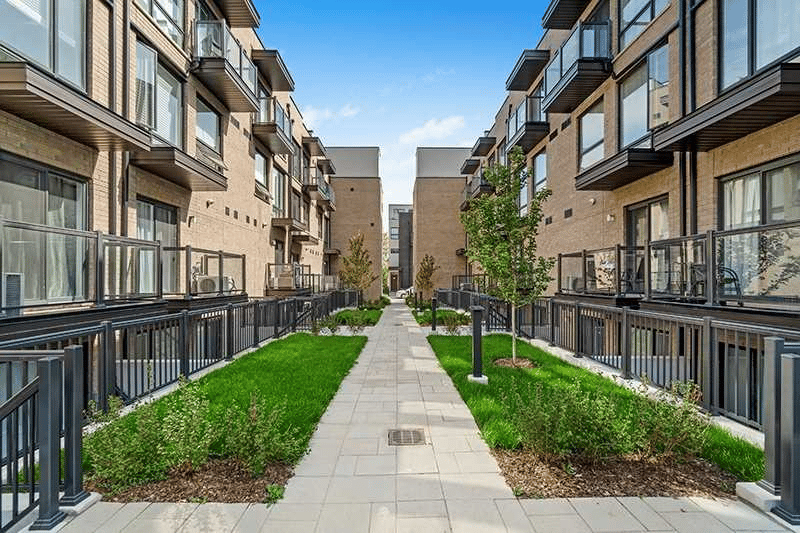 30 Fieldway Road Unit: 83