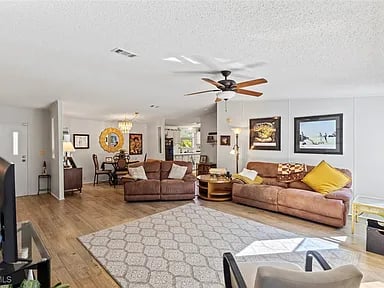 29414 Pine Villa Cir
