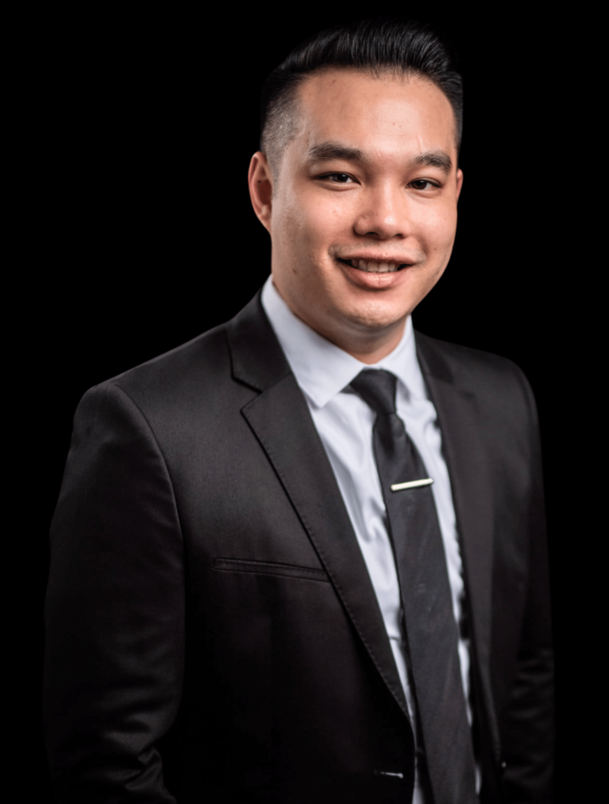 Ace Nguyen Huntington Beach, CA  Real Estate Agent Headshot