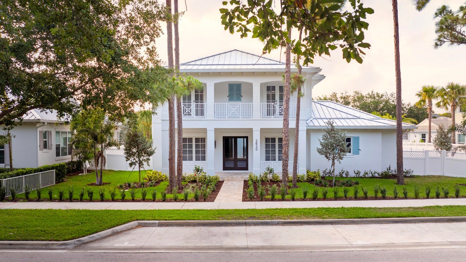 2620 Greenway Drive
