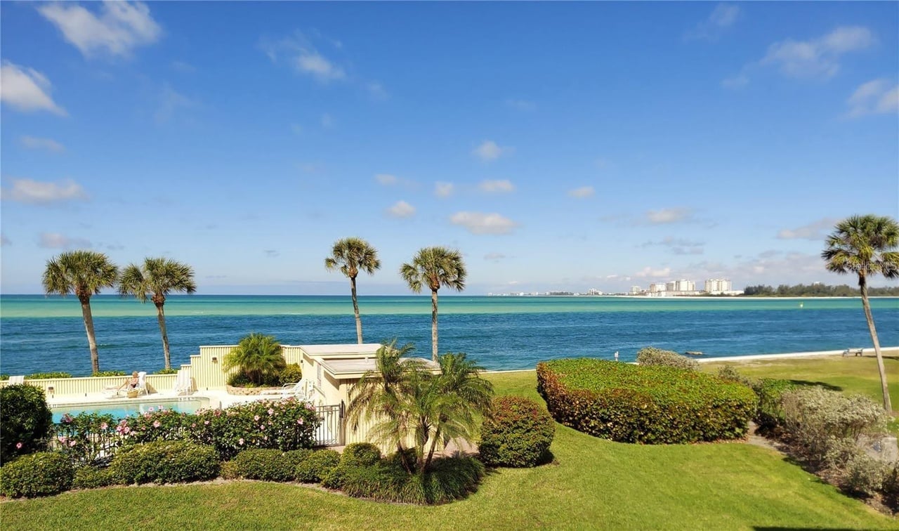 4708 Ocean Blvd, #E6